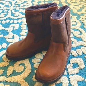 Men’s UGG Brown Beacon Boots